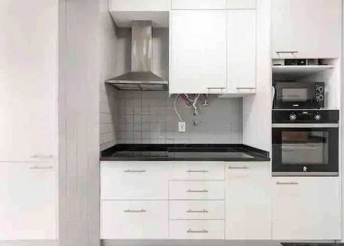 Soar L Saldanha L Iconic Premium Climate Comfort In Vibrant Saldanha Near Eduardo Vii Park Pensionat Lisboa