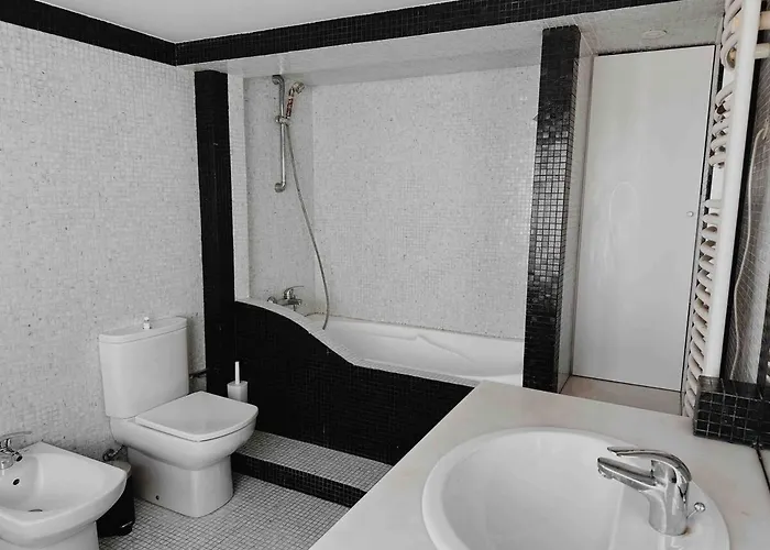 Soar L Saldanha L Iconic Premium Climate Comfort In Vibrant Saldanha Near Eduardo Vii Park 3* Lisboa